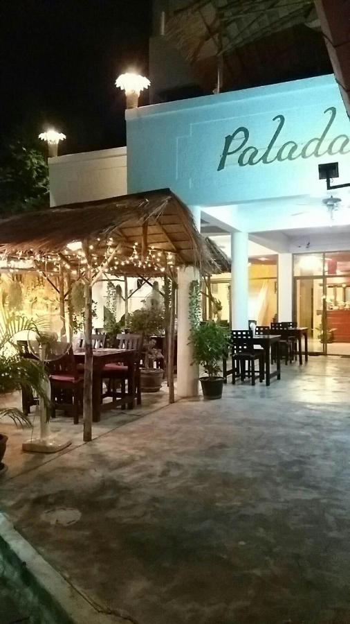 Palada Guest House HHQ Esterno foto
